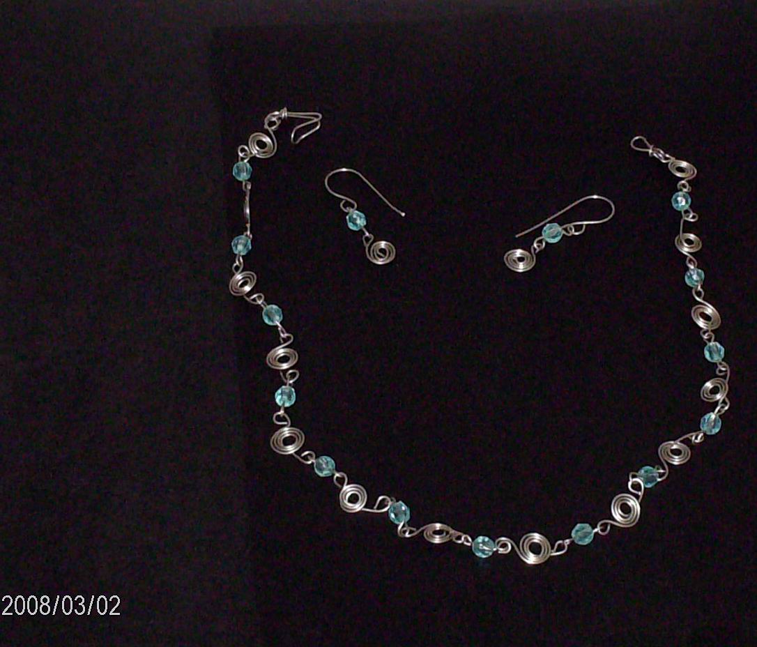 new-neckl-earings-blue.jpg